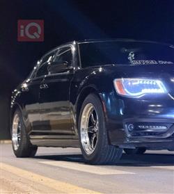 کرایسلەر 300